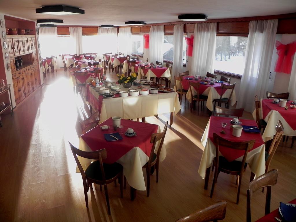 Hotel Nuovo Pecetto Macugnaga Luaran gambar