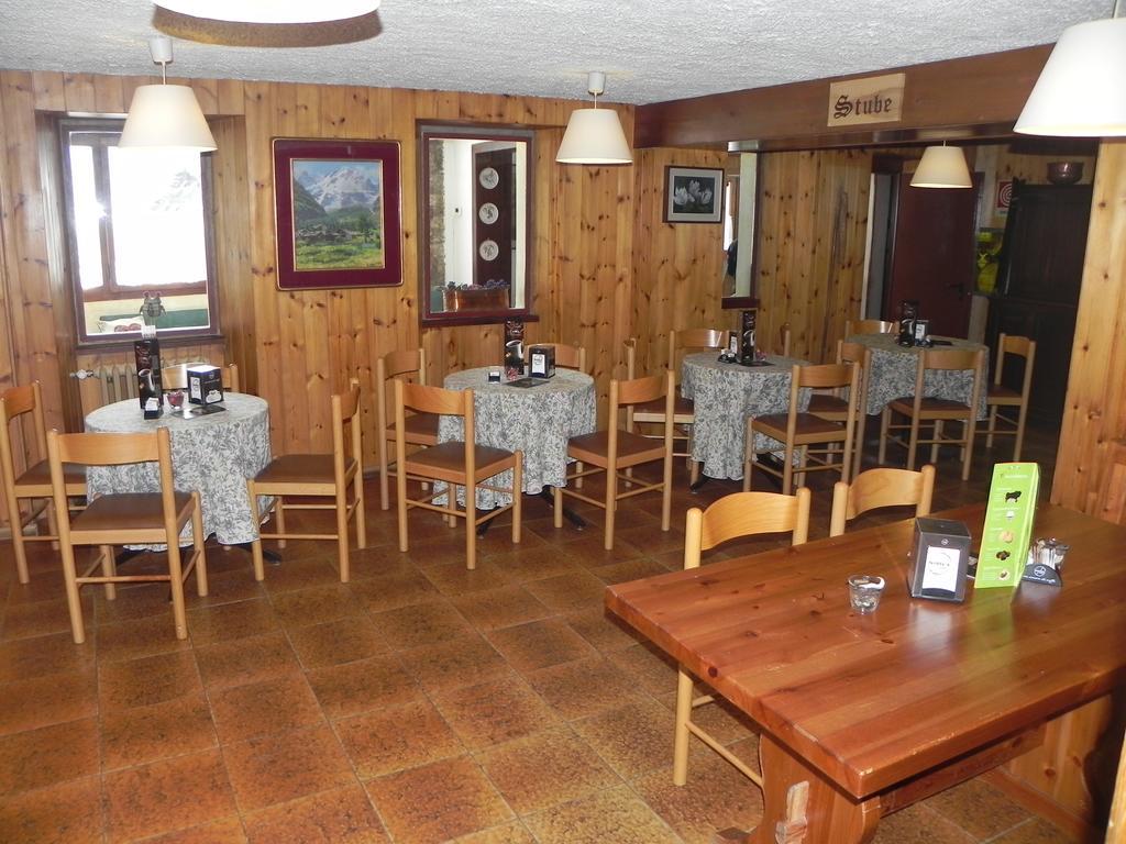 Hotel Nuovo Pecetto Macugnaga Luaran gambar